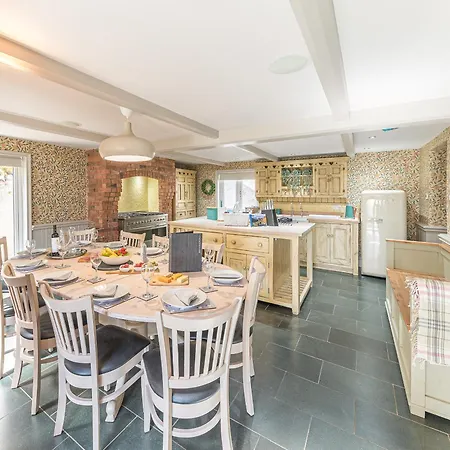 Sandbeds Holiday home *